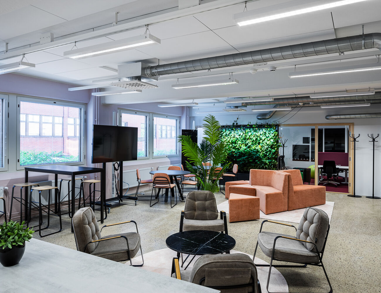 Entrepreneurship coworking-hubi