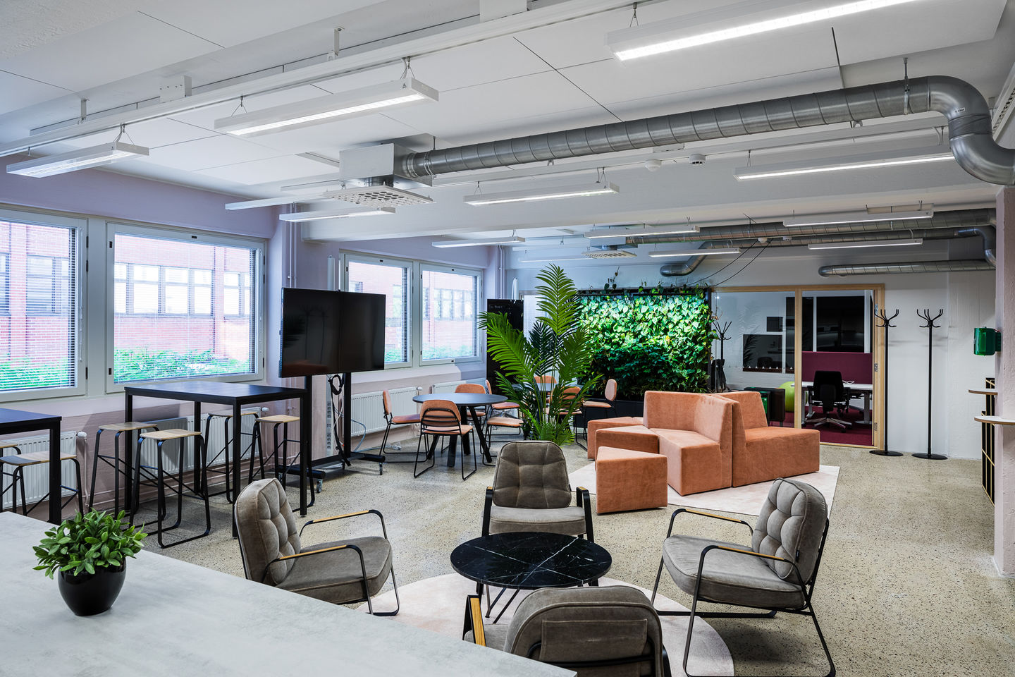 Entrepreneurship coworking-hubi